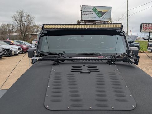 Used 2012 Jeep Wrangler Unlimited Rubicon w/ Connectivity Group image 18