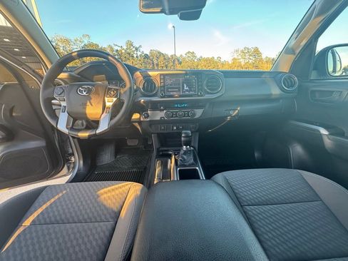 Used 2023 Toyota Tacoma 2WD Double Cab image 22