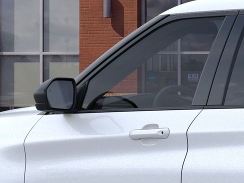 New 2026 Ford Explorer Active RWD image 20