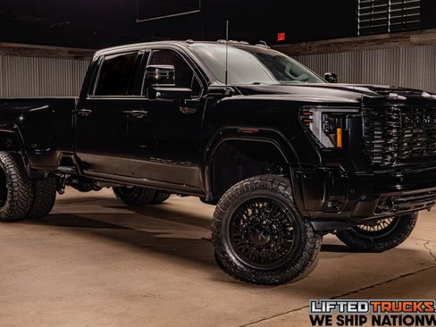 Used 2024 GMC Sierra 3500 Denali w/ Denali Reserve Package image 1