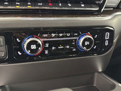 New 2025 GMC Sierra 1500 Elevation w/ Elevation Premium Package image 29