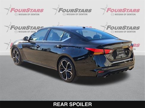 Used 2023 Nissan Altima 2.5 SR image 7