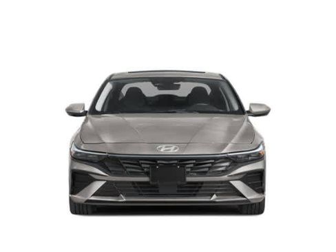 Used 2025 Hyundai Elantra SEL image 7