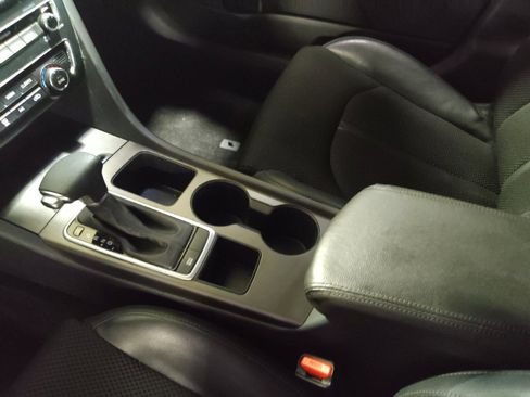 Used 2019 Kia Optima S FWD image 26