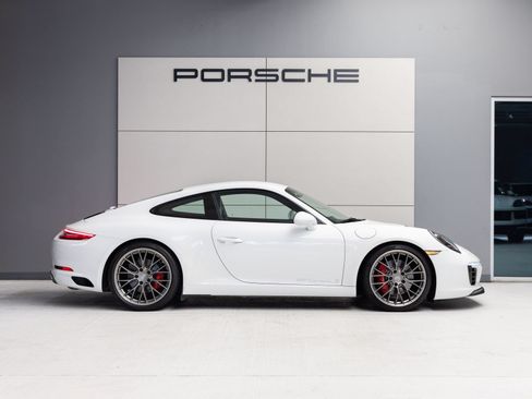 Certified 2018 Porsche 911 Carrera S RWD image 8