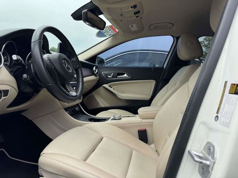 Used 2018 Mercedes-Benz GLA 250 image 19