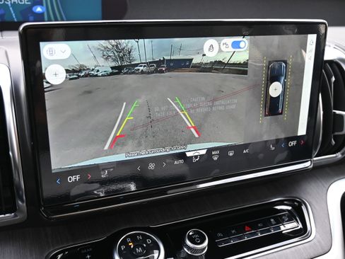 New 2026 Ford Expedition Platinum image 25