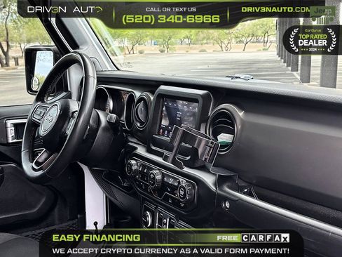 Used 2023 Jeep Gladiator Sport AWD/4WD image 19
