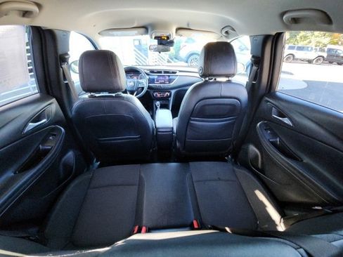 Used 2022 Buick Encore GX Preferred w/ Cold Weather Comfort Package image 25