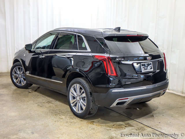 Used 2024 Cadillac XT5 Premium Luxury AWD/4WD image 9