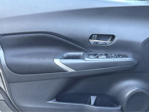 Used 2021 Nissan Kicks SV w/ Exterior Package image 15