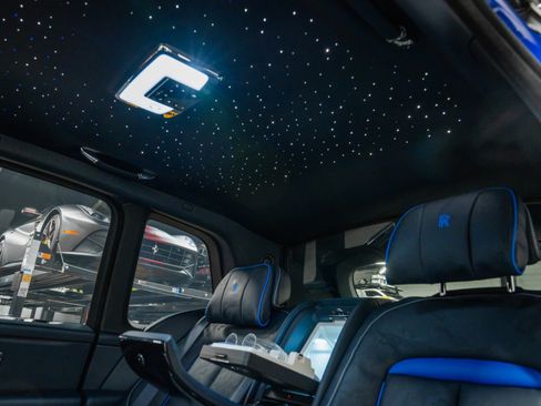 Used 2024 Rolls-Royce Cullinan Black Badge image 37