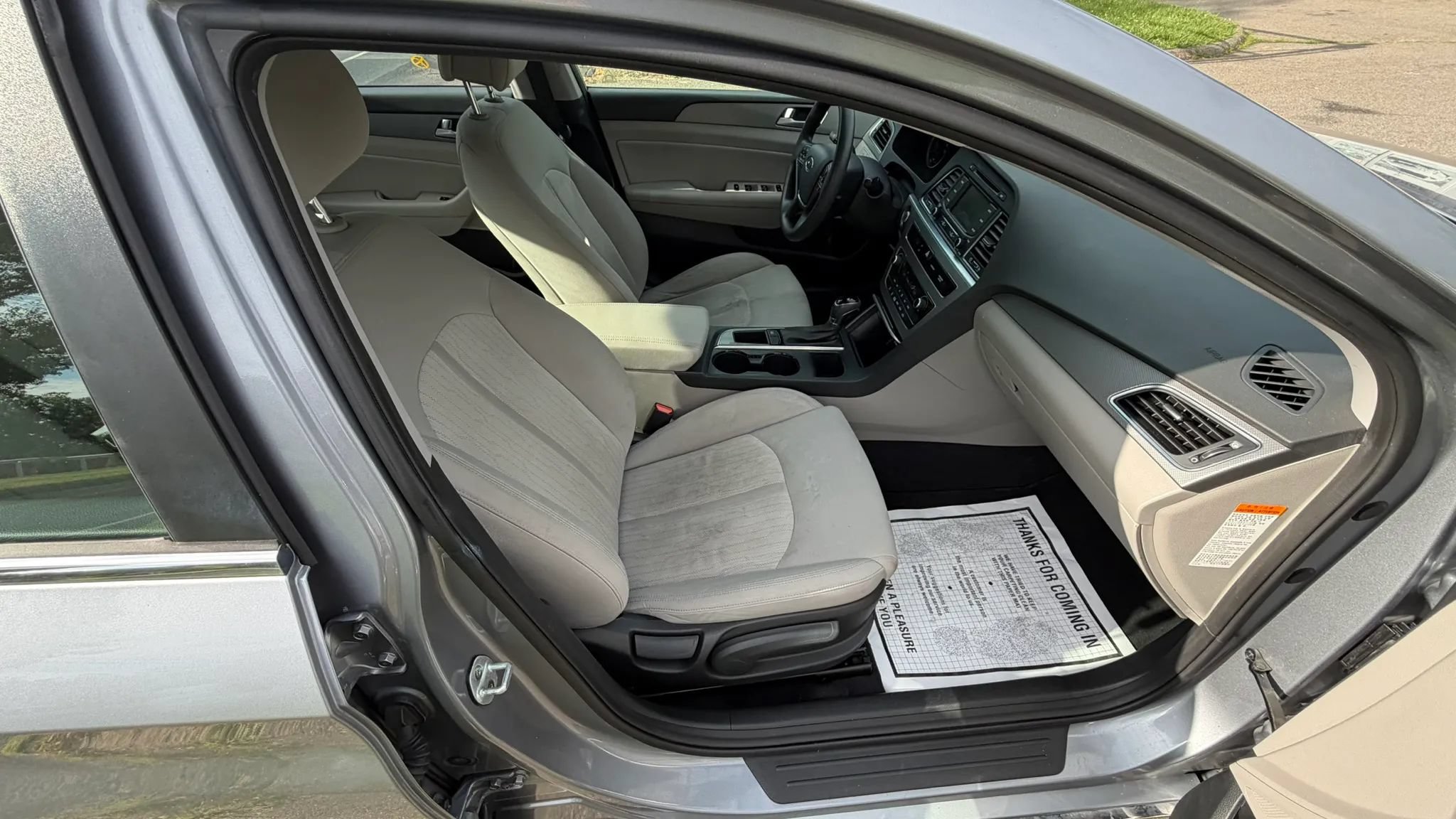 Used 2016 Hyundai Sonata SE FWD image 13