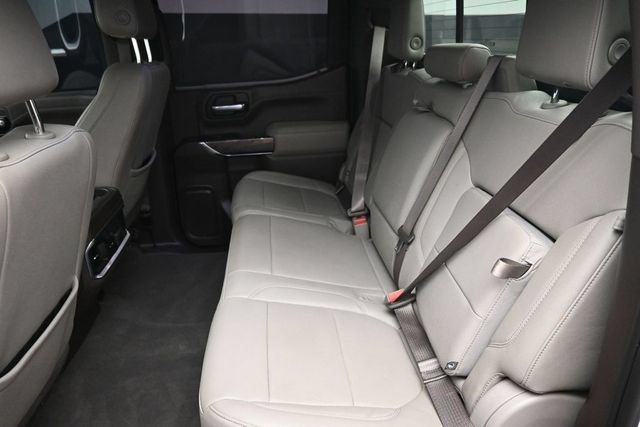 Used 2021 Chevrolet Silverado 1500 LTZ AWD/4WD image 19