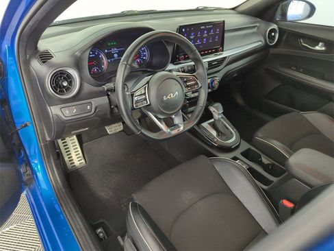 Used 2023 Kia Forte GT-Line w/ GT-Line Technology Package image 11