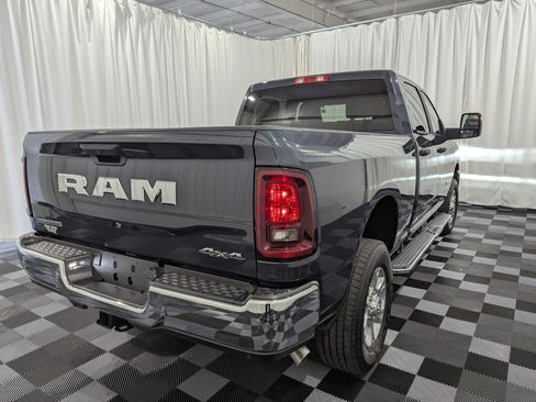 Used 2026 RAM 2500 Big Horn AWD/4WD image 9