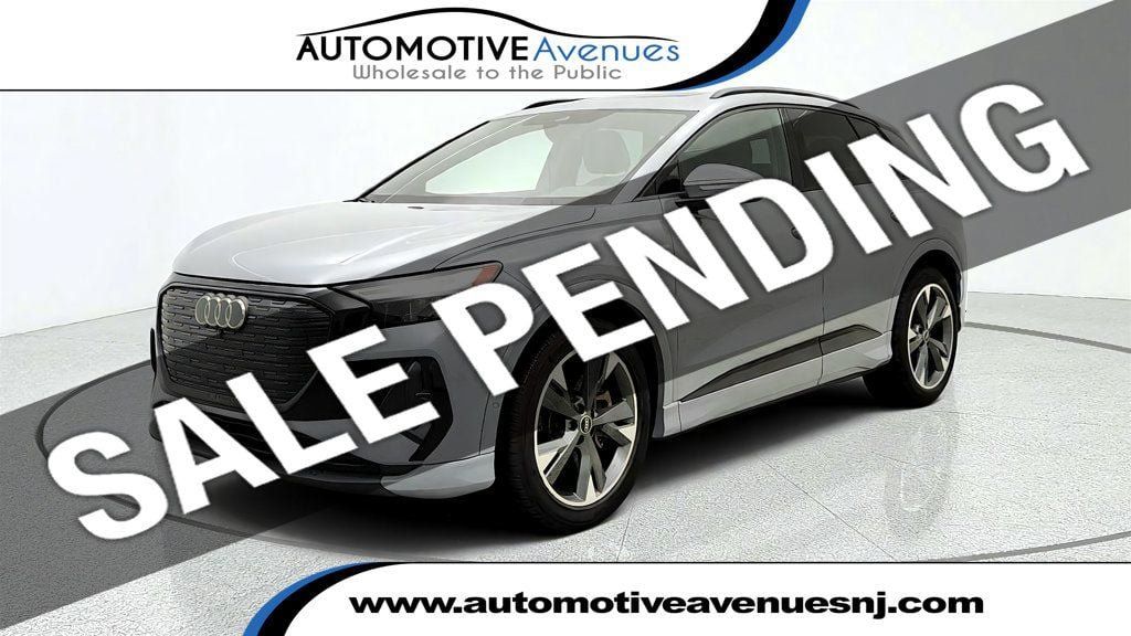Used 2024 Audi Q4 e-tron Premium Plus w/ Premium Plus AWD/4WD image 1