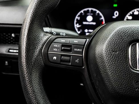 Used 2024 Honda CR-V EX image 31