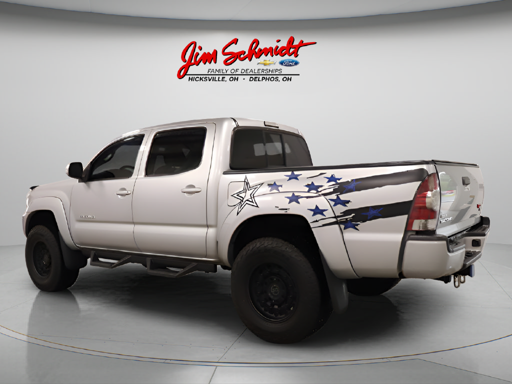 Used 2013 Toyota Tacoma 4x4 Double Cab w/ TRD Sport Pkg image 3