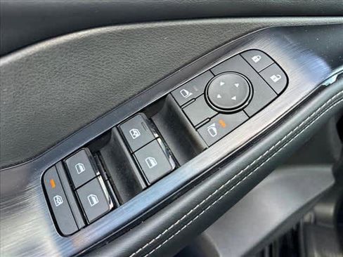 Used 2026 Nissan Rogue SV image 14