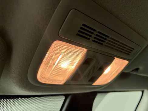 Used 2020 Honda Fit EX image 18