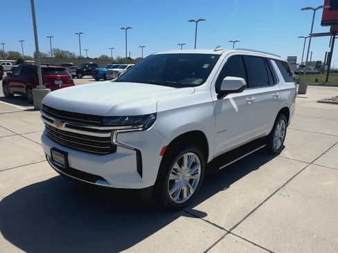 Used 2021 Chevrolet Tahoe LT image 4