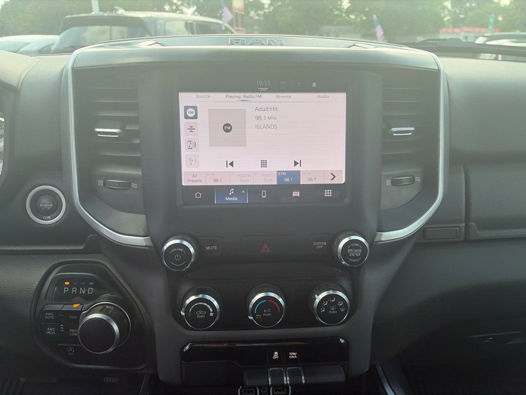 Used 2022 RAM 1500 Big Horn AWD/4WD image 19