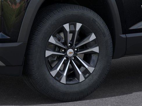 New 2026 Chevrolet Equinox LT w/ Convenience Package II image 9