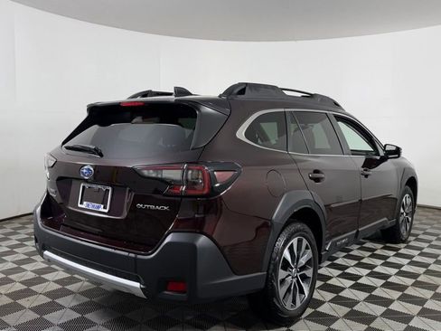 Used 2024 Subaru Outback Limited AWD/4WD image 9