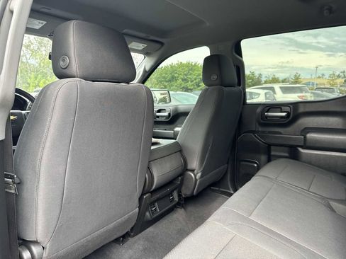 Used 2020 Chevrolet Silverado 1500 Custom w/ Custom Value Package image 16