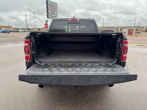 Used 2023 RAM 1500 Laramie AWD/4WD image 15