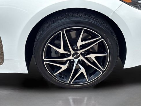 Used 2023 Kia Stinger GT-Line w/ Sun & Sound Package AWD/4WD image 33