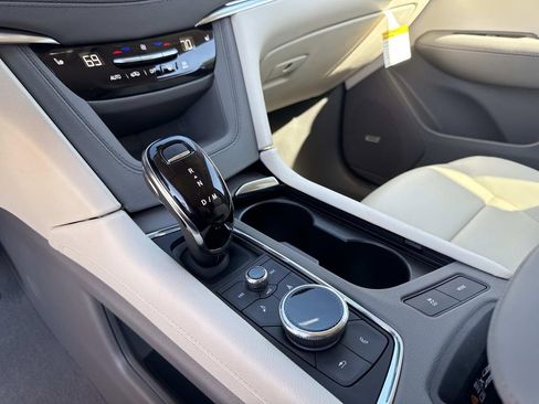 New 2026 Cadillac XT5 Premium Luxury image 25