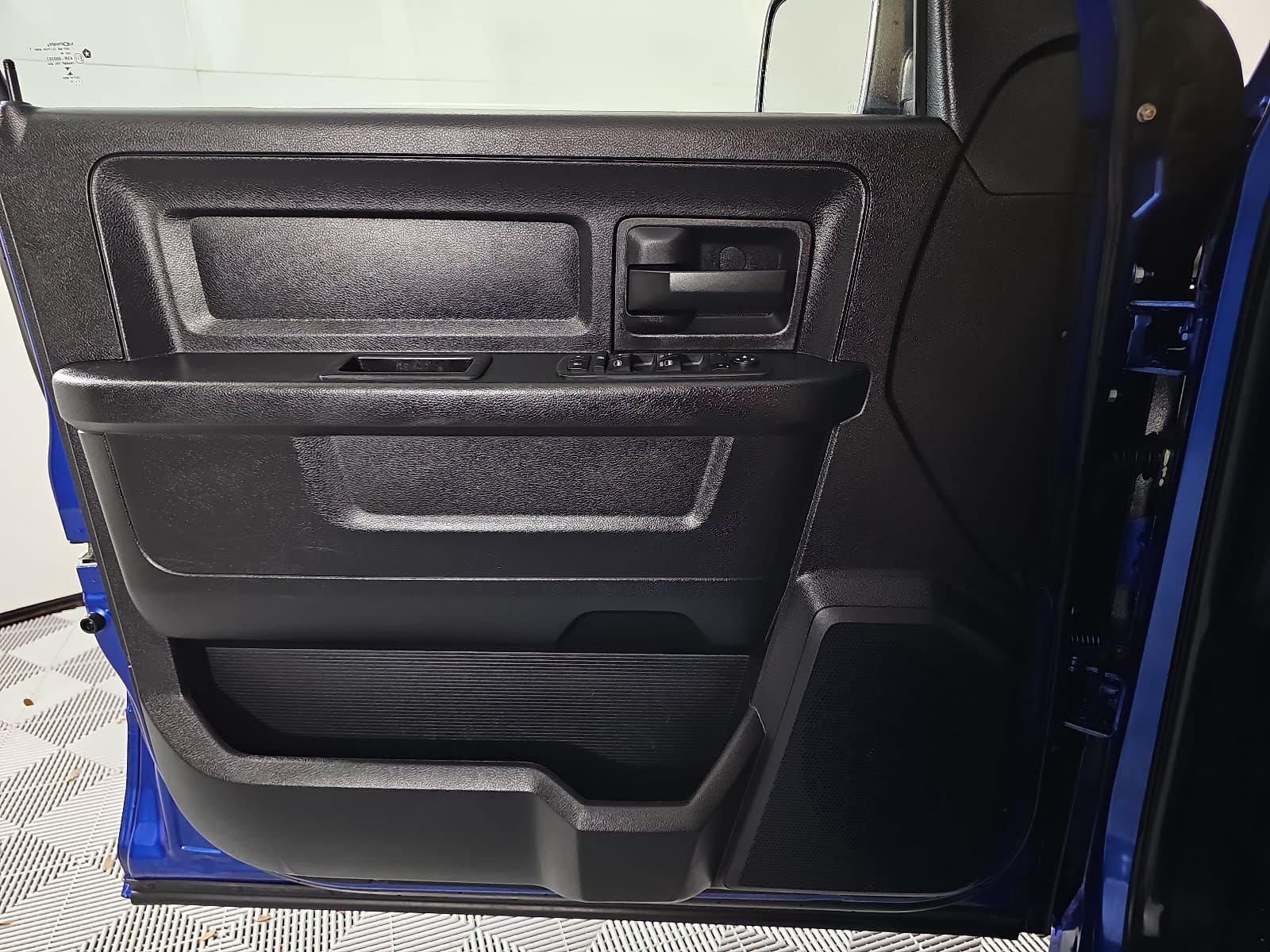 Used 2018 RAM 1500 Tradesman w/ Popular Equipment Group RWD image 24