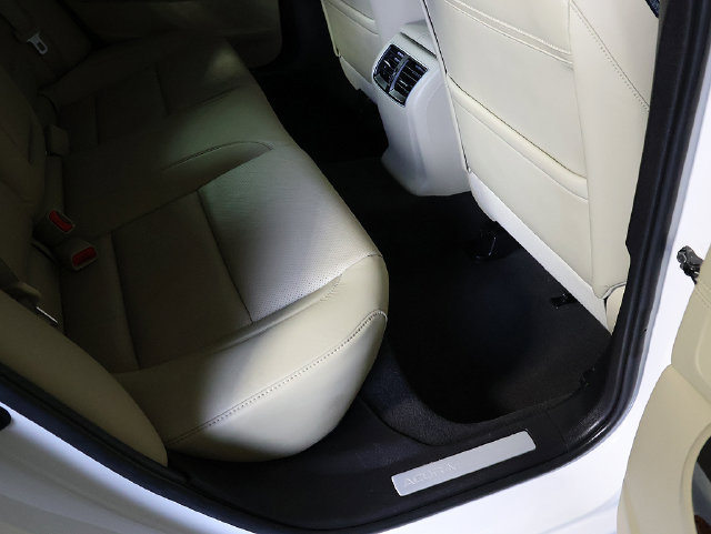 Certified 2020 Acura TLX w/ Technology Package FWD image 31