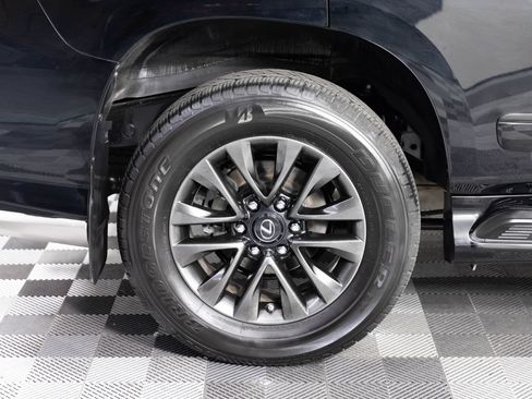 Used 2018 Lexus GX 460 Premium AWD/4WD image 44