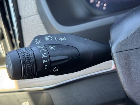 New 2026 Volvo XC90 B6 Plus w/ Protection Package image 28