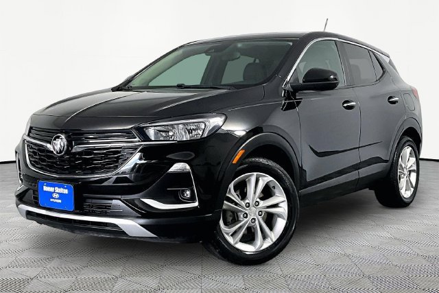 Used 2023 Buick Encore GX Preferred w/ Cold Weather Comfort Package FWD image 3