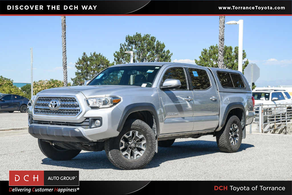 Used 2017 Toyota Tacoma TRD Off-Road w/ Tow Package (A/T) AWD/4WD image 1