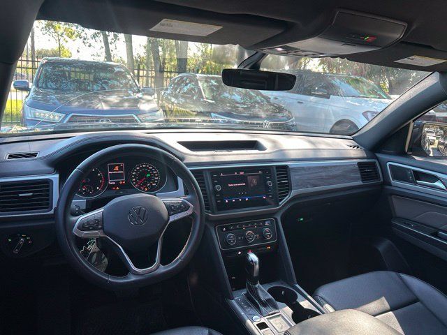 Used 2021 Volkswagen Atlas Cross Sport SE FWD image 13