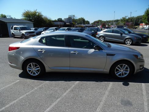 Used 2012 Kia Optima LX w/ Convenience Pkg image 6