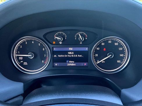 Used 2023 Buick Enclave Essence w/ Sport Touring Edition image 20