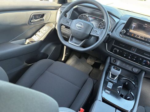 New 2026 Nissan Rogue S image 15