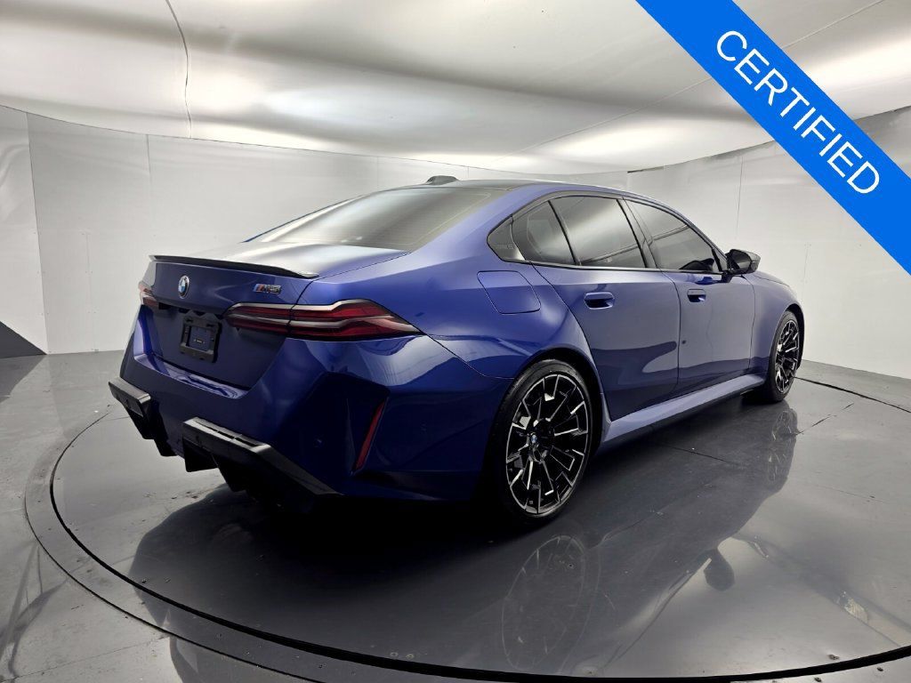 Certified 2025 BMW M5 w/ Carbon Package AWD/4WD image 6