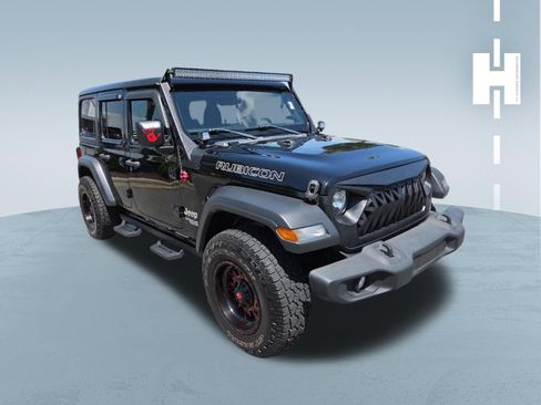 Used 2018 Jeep Wrangler Unlimited Sport S AWD/4WD image 1