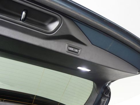 Certified 2025 BMW X5 xDrive40i image 18