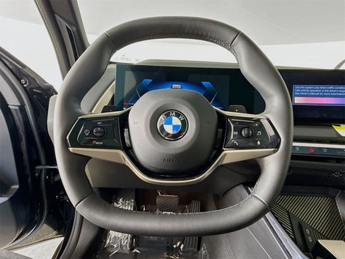 Used 2025 BMW X3 xDrive30i w/ Premium Package image 10