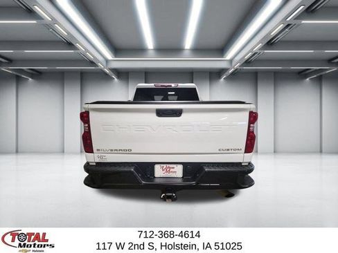 Used 2024 Chevrolet Silverado 2500 Custom w/ Custom Convenience Package AWD/4WD image 7
