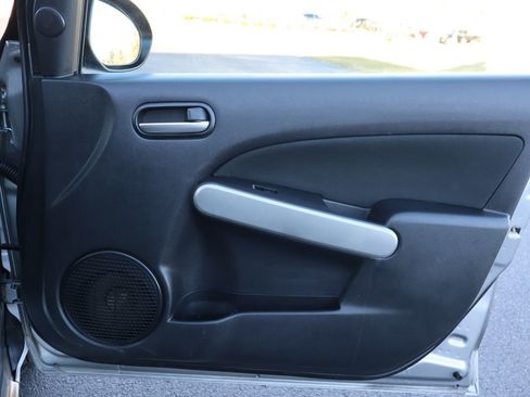 Used 2012 MAZDA MAZDA2 Touring image 18