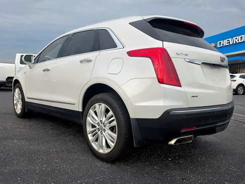 Used 2018 Cadillac XT5 Premium Luxury AWD/4WD image 4